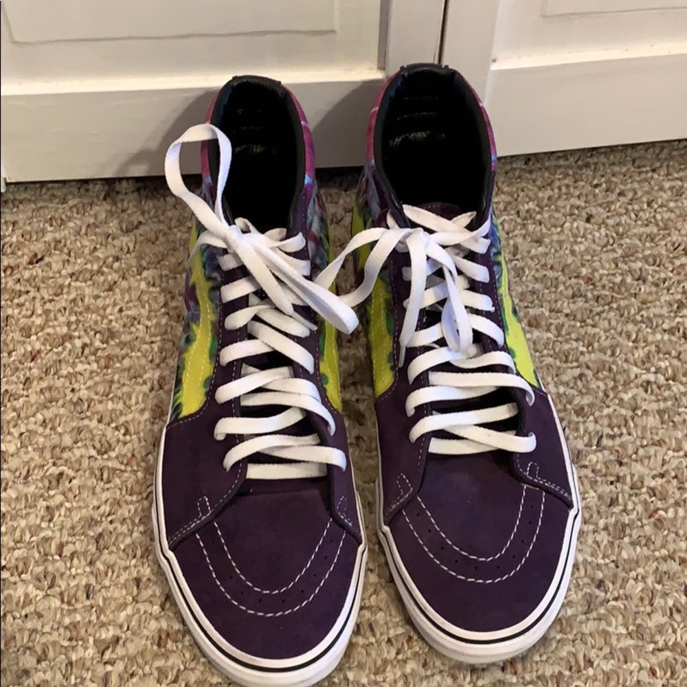 Men’s Tie Dye Vans!
